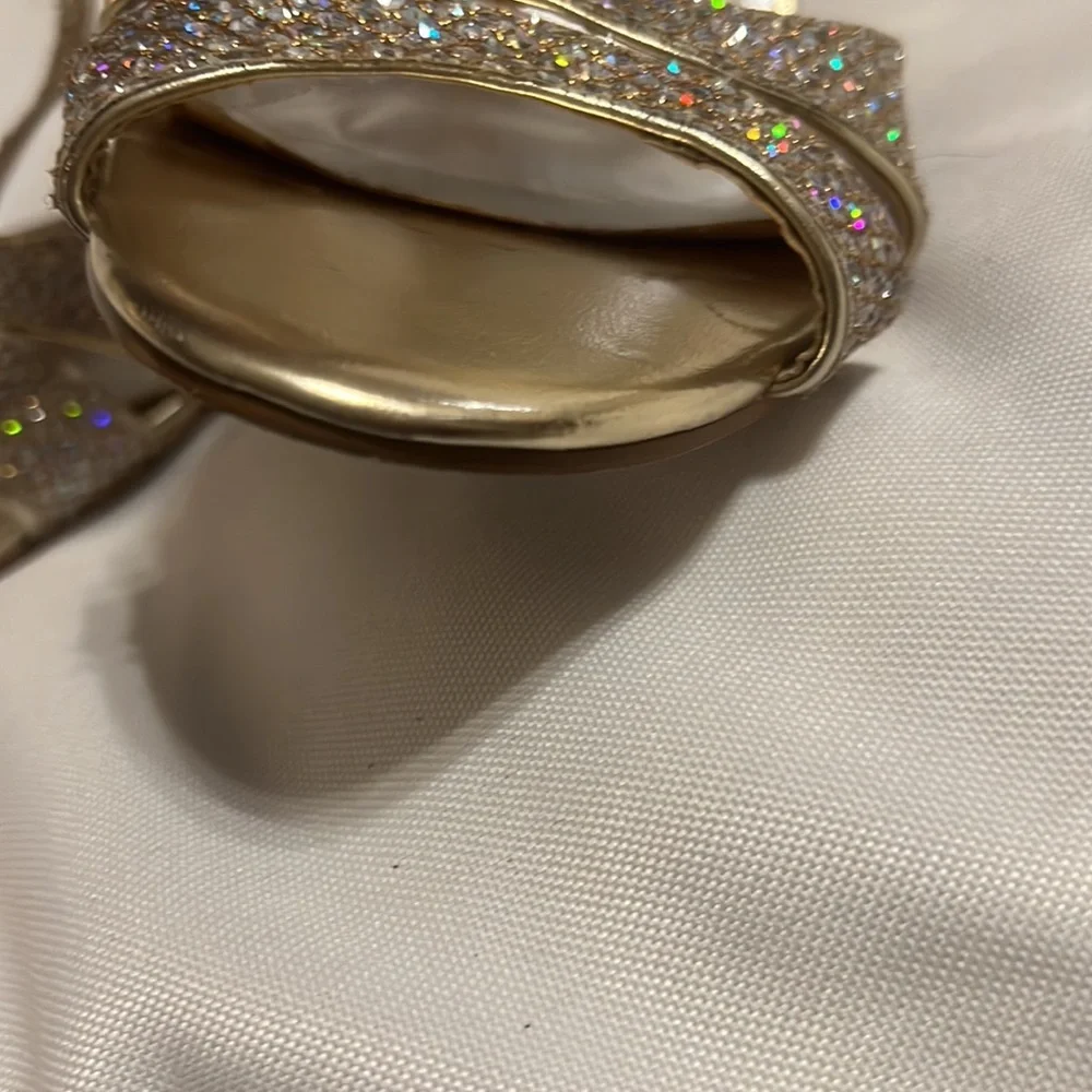 David’s bridal golden heels - Picture 5 of 7